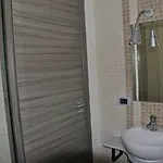 Casa Natia לינה וארוחת בוקר פאבארה