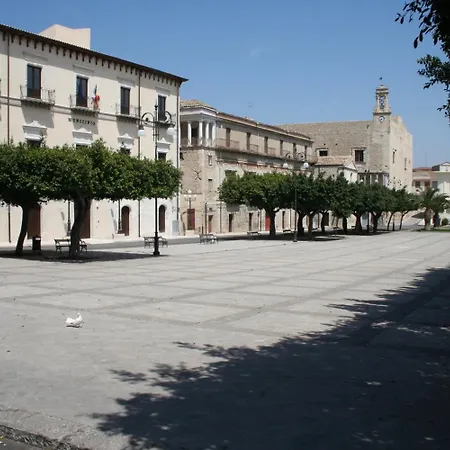 Casa Natia לינה וארוחת בוקר פאבארה